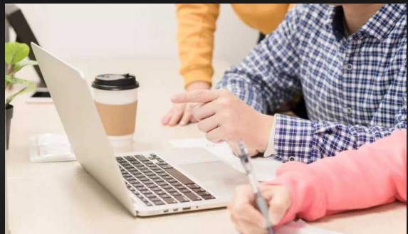 蓝冠液态职场,蓝冠有什么人才？